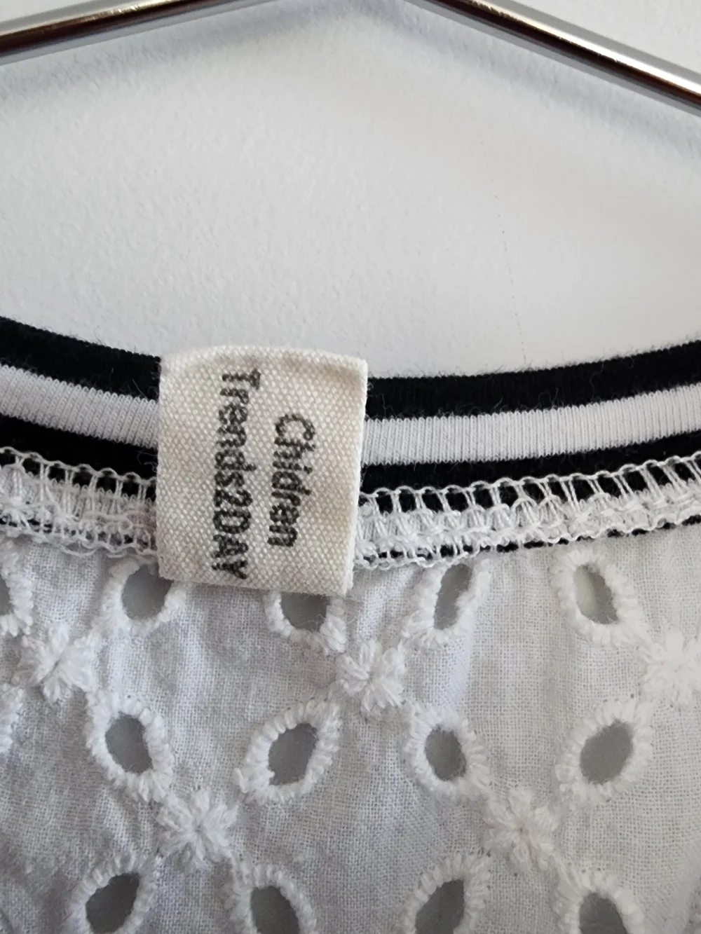 Children Trends2DAY Girl's Tank Dress Size 6 White Snoopy Eyelet Cotton Preppy